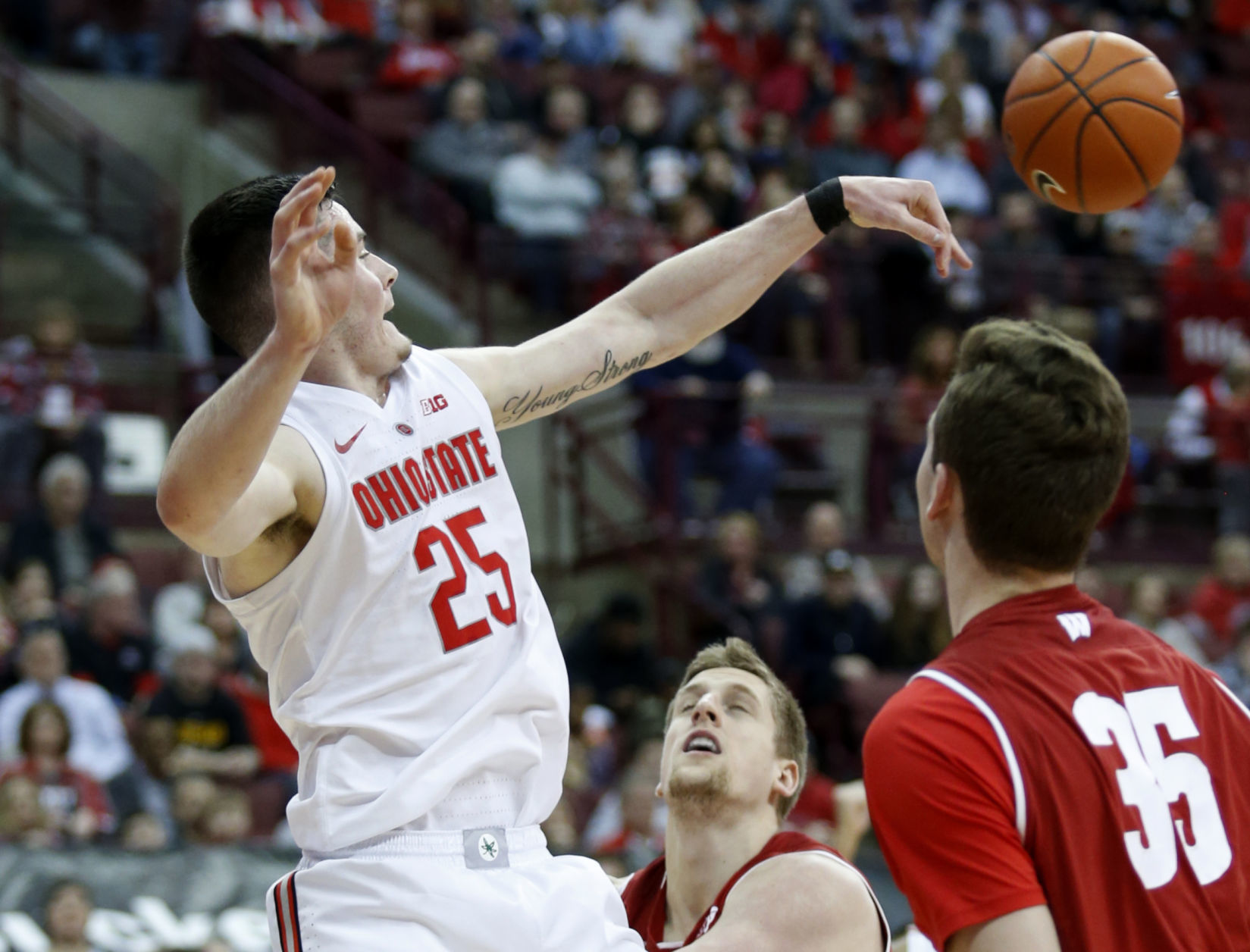 Badgers 73, Buckeyes 67 (OT)